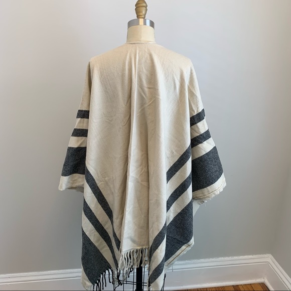 ASOS Stripe Blanket Cape - Picture 5 of 8